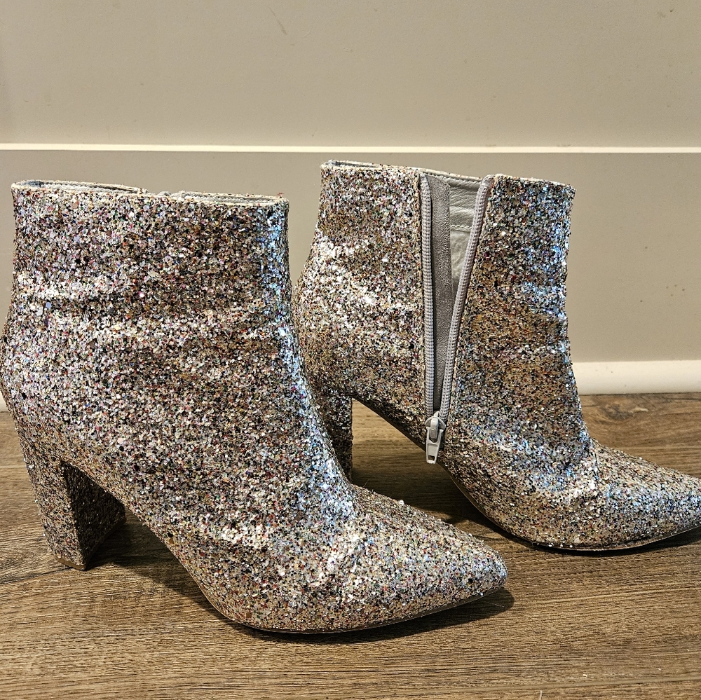 Women's Sparkly booties